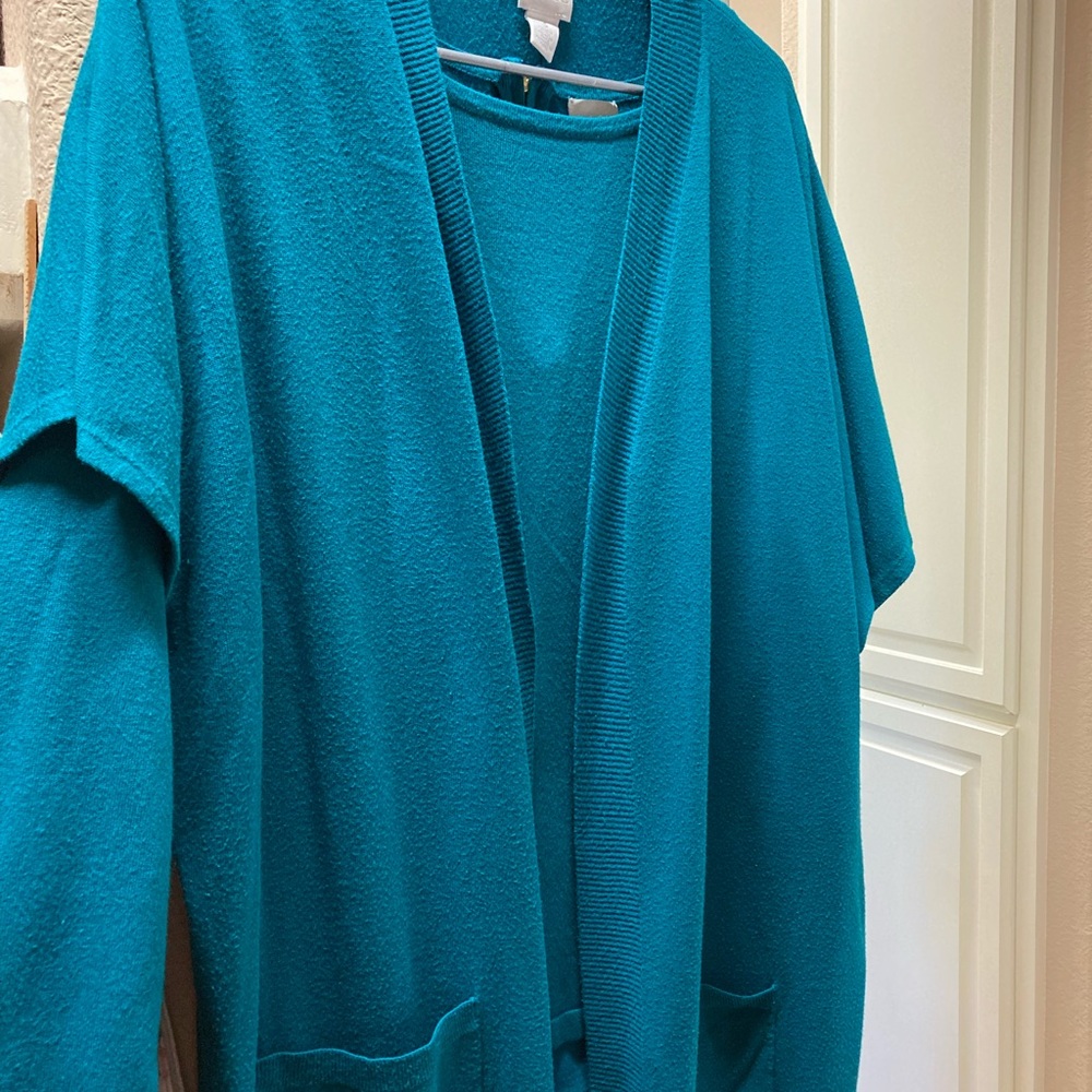 Chico’s 2 piece sweater, teal green. Long sleeved sweater, half sleeved cardigan
